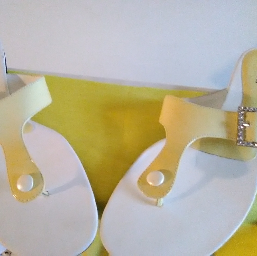 Sandals - Picture 2 of 2